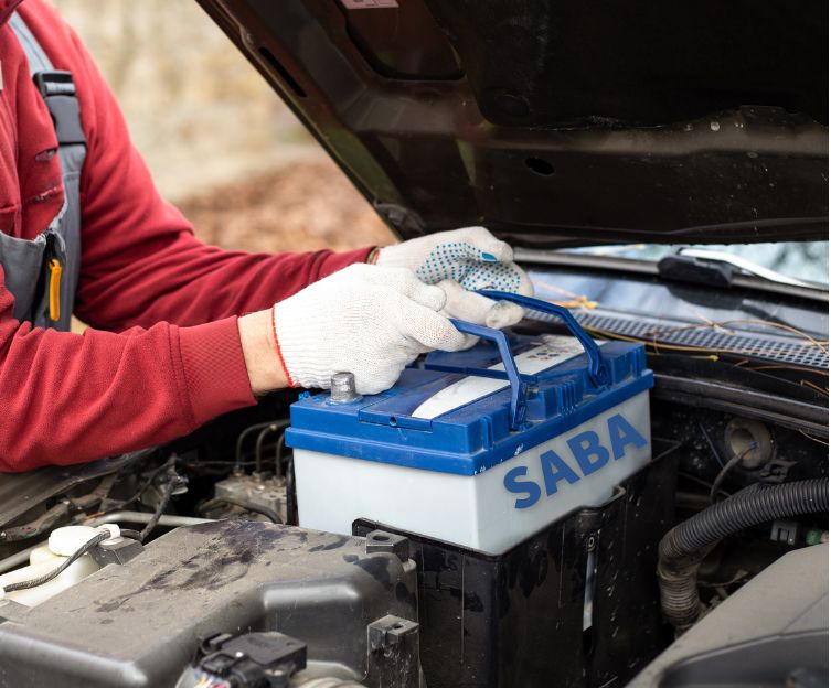 باتری غیر قابل تعویض در خودرو و یوپی‌اس